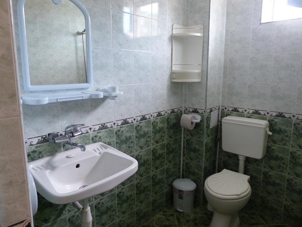 Sunhouse Rooms Царево Екстер'єр фото